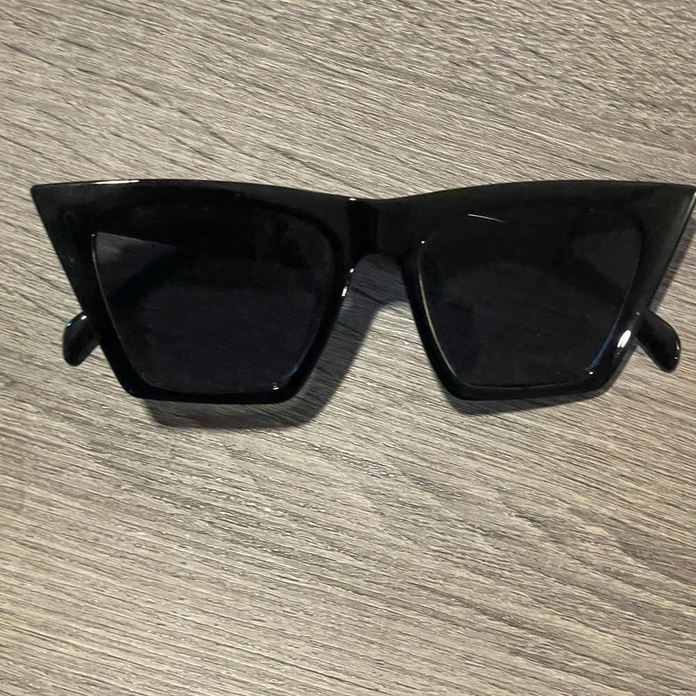 Viral Amazon Cat Eye Black Sunglasses